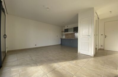 location appartement 694 € CC /mois à proximité de Bourg-Lès-Valence (26500)