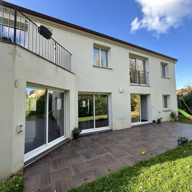 Maison 6 pièces 145 m²