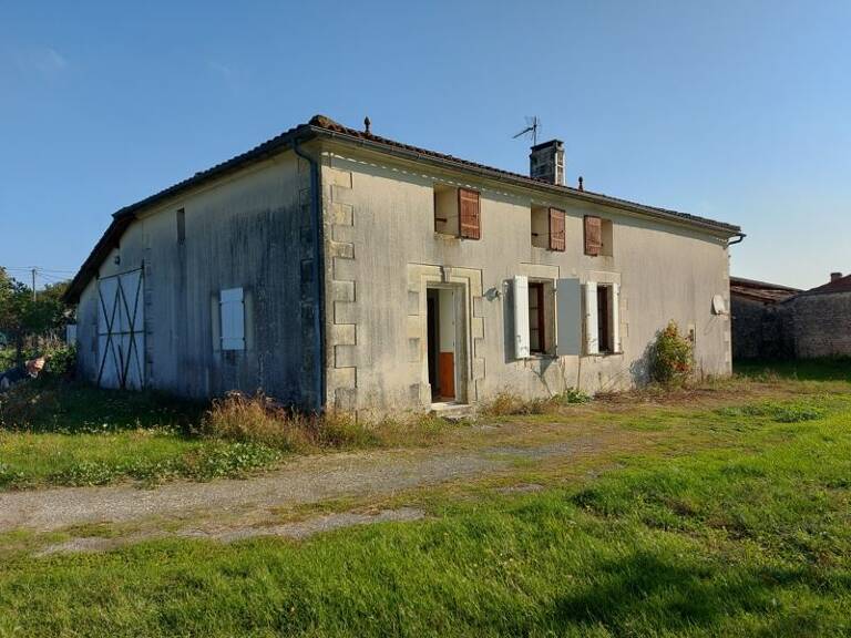 Charentaise de 3 pièces principales — photo 1