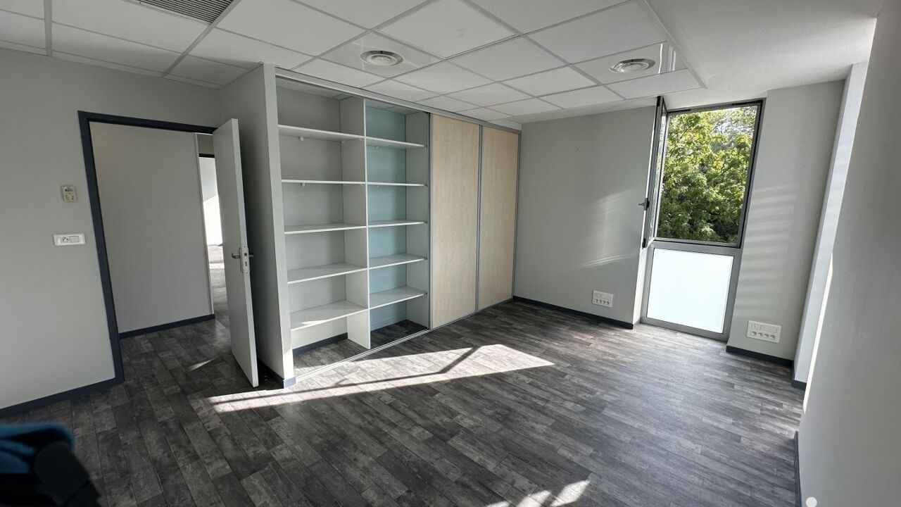 bureau  pièces 18 m2 à louer à Prades-le-Lez (34730)