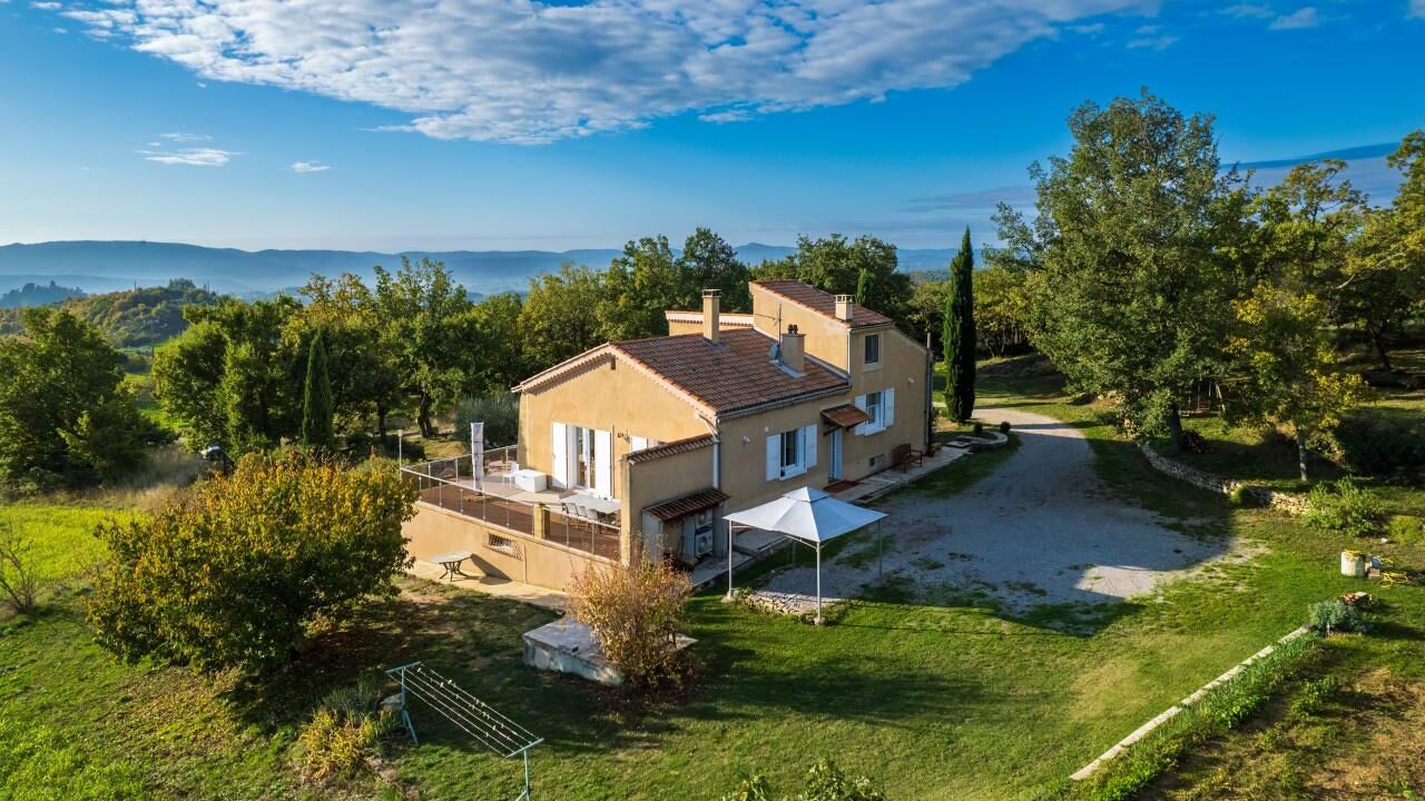 maison 4 pièces 134 m2 à vendre à Forcalquier (04300)