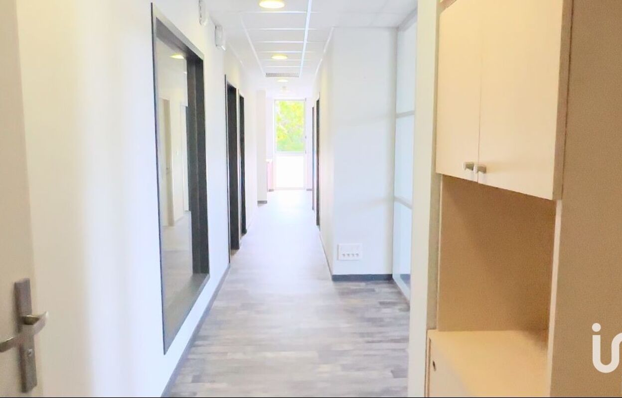 bureau  pièces 130 m2 à vendre à Prades-le-Lez (34730)