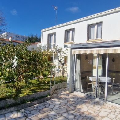 Maison 6 pièces 161 m²