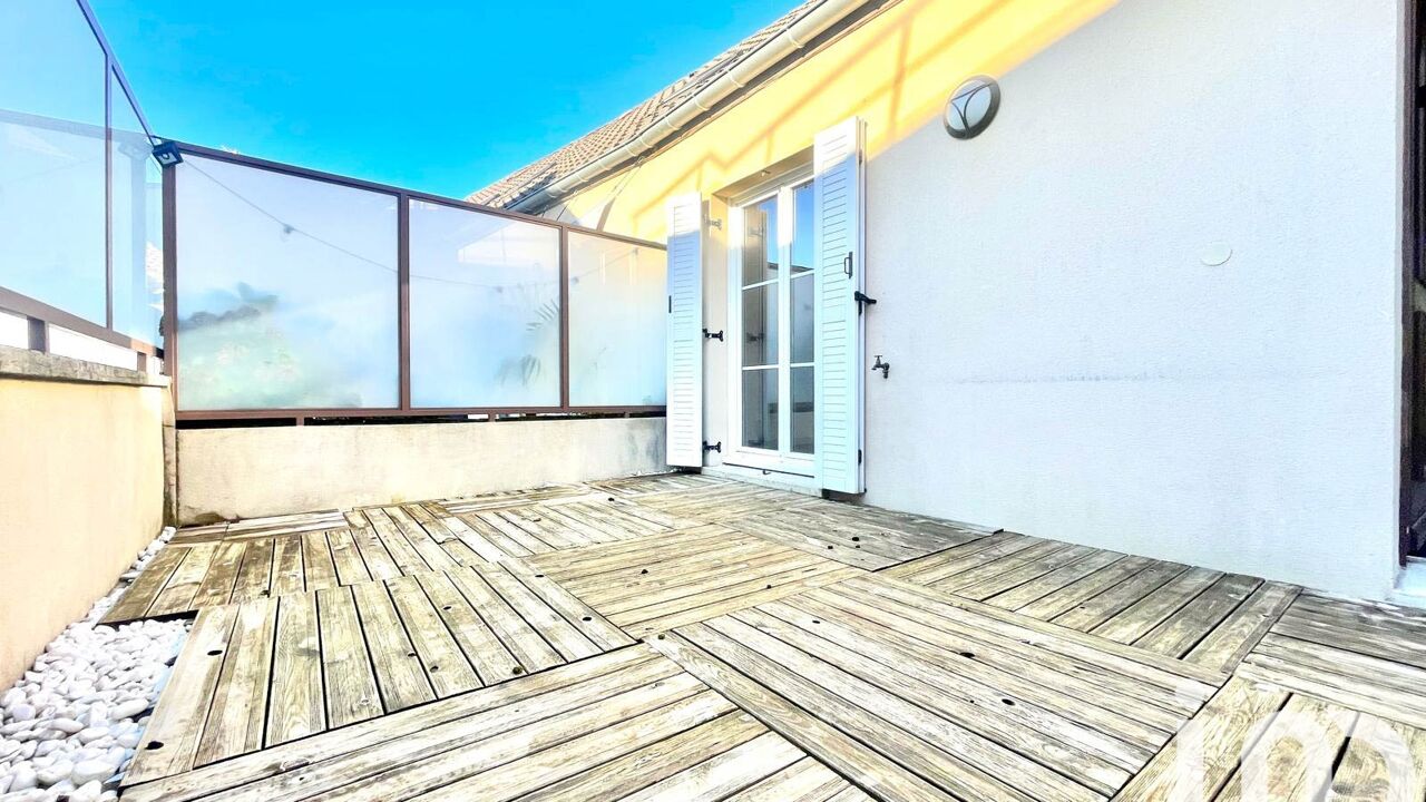 appartement 3 pièces 64 m2 à vendre à Émerainville (77184)