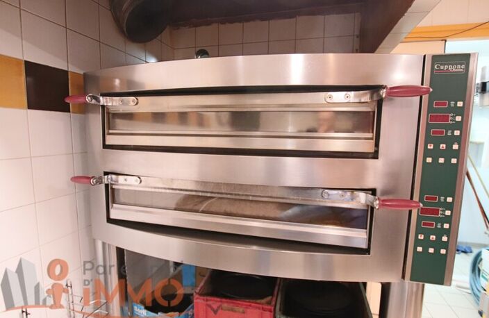Restaurant — photo 2