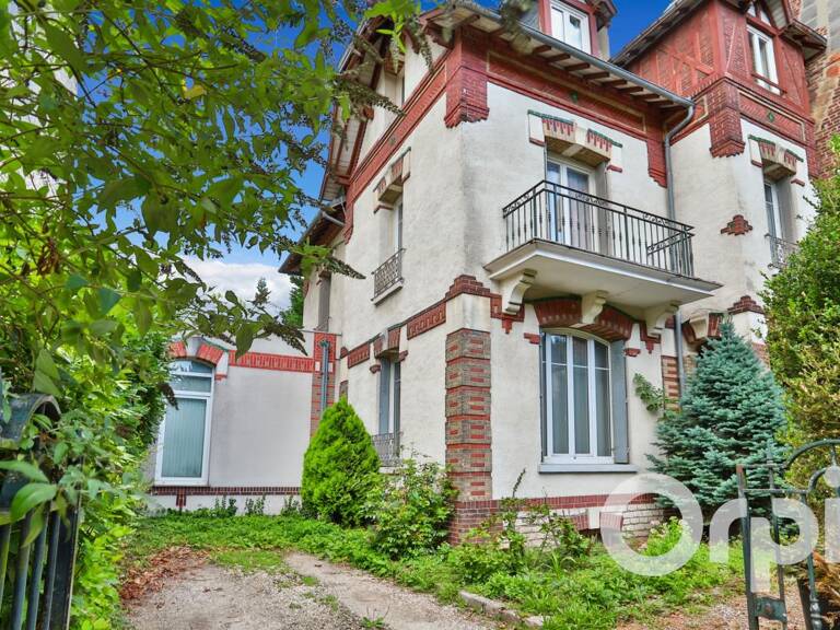 Maison À Vendre — photo 1