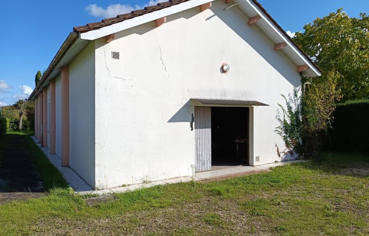 maison 5 pièces 96 m2 à vendre à Saint-Seurin-sur-l'Isle (33660)