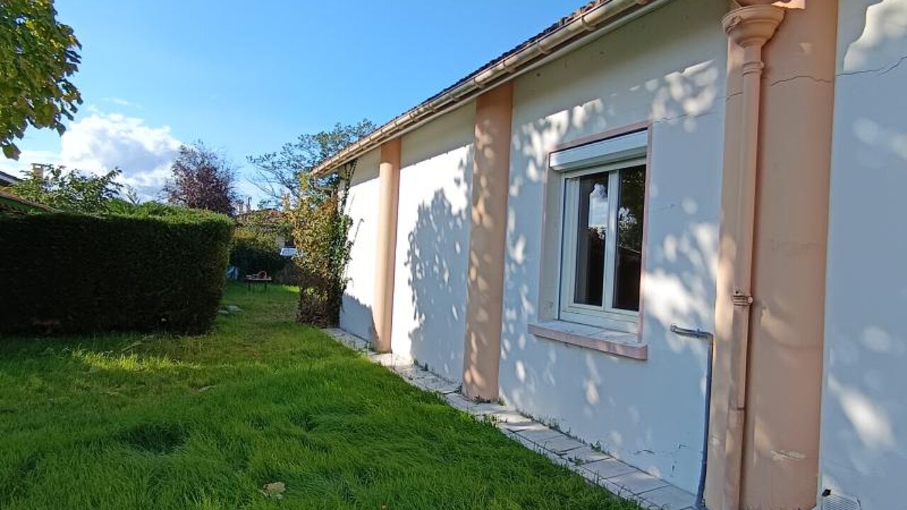 maison 5 pièces 96 m2 à vendre à Saint-Seurin-sur-l'Isle (33660)