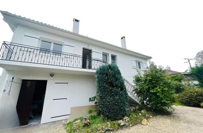 location maison 1 300 € CC /mois à proximité de Saint-Sulpice-Et-Cameyrac (33450)