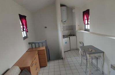 location appartement 400 € CC /mois à proximité de Nîmes (30)