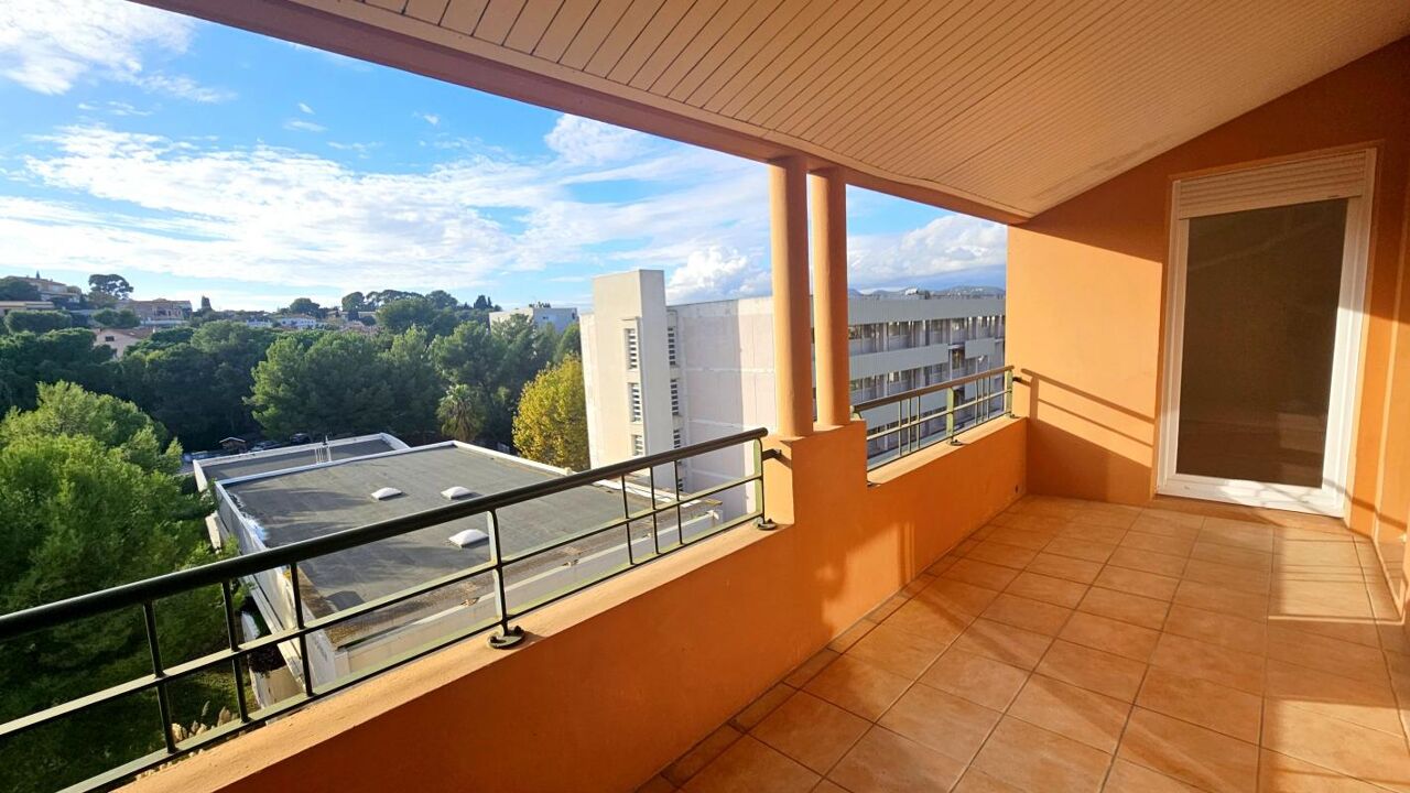 appartement 2 pièces 49 m2 à vendre à La Seyne-sur-Mer (83500)