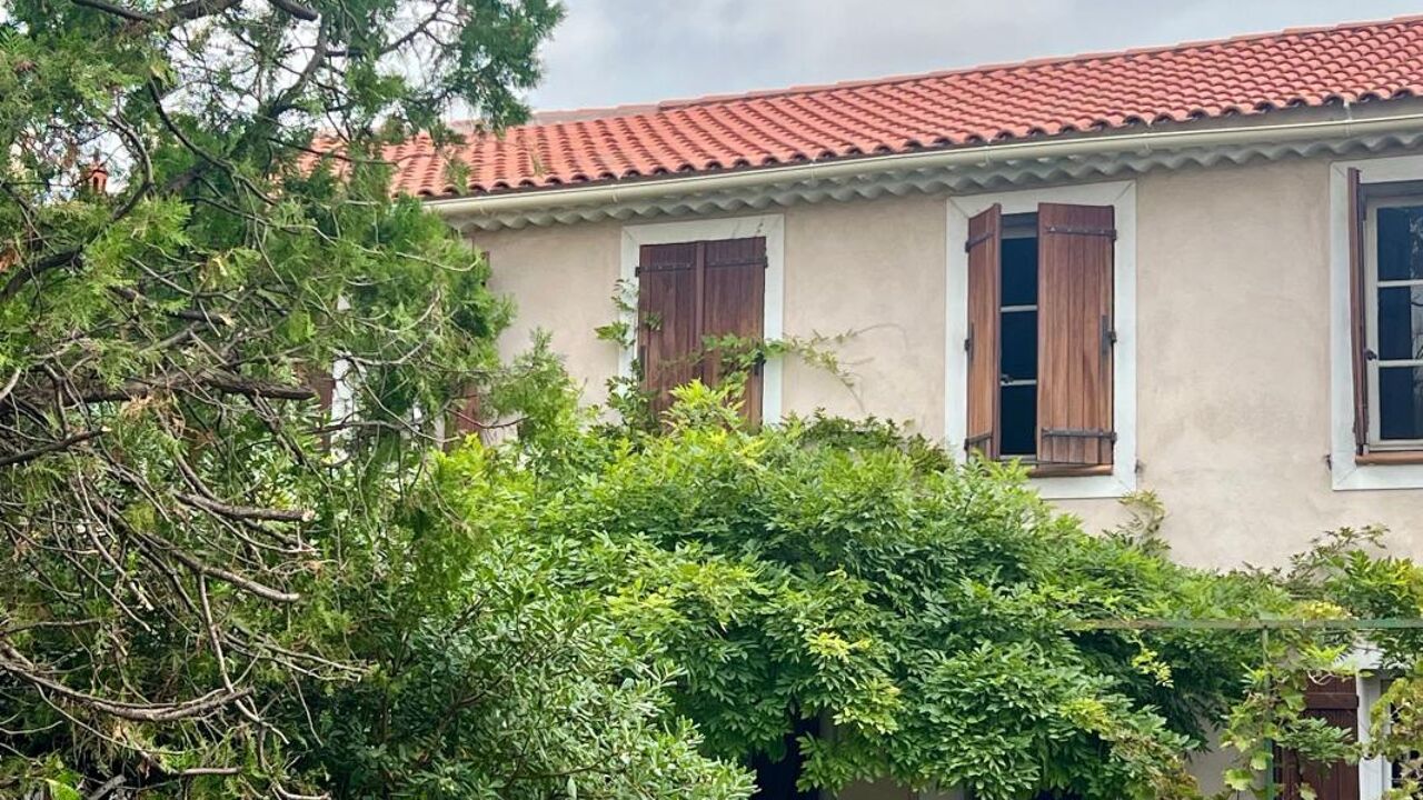 immeuble  pièces 230 m2 à vendre à Toulon (83200)