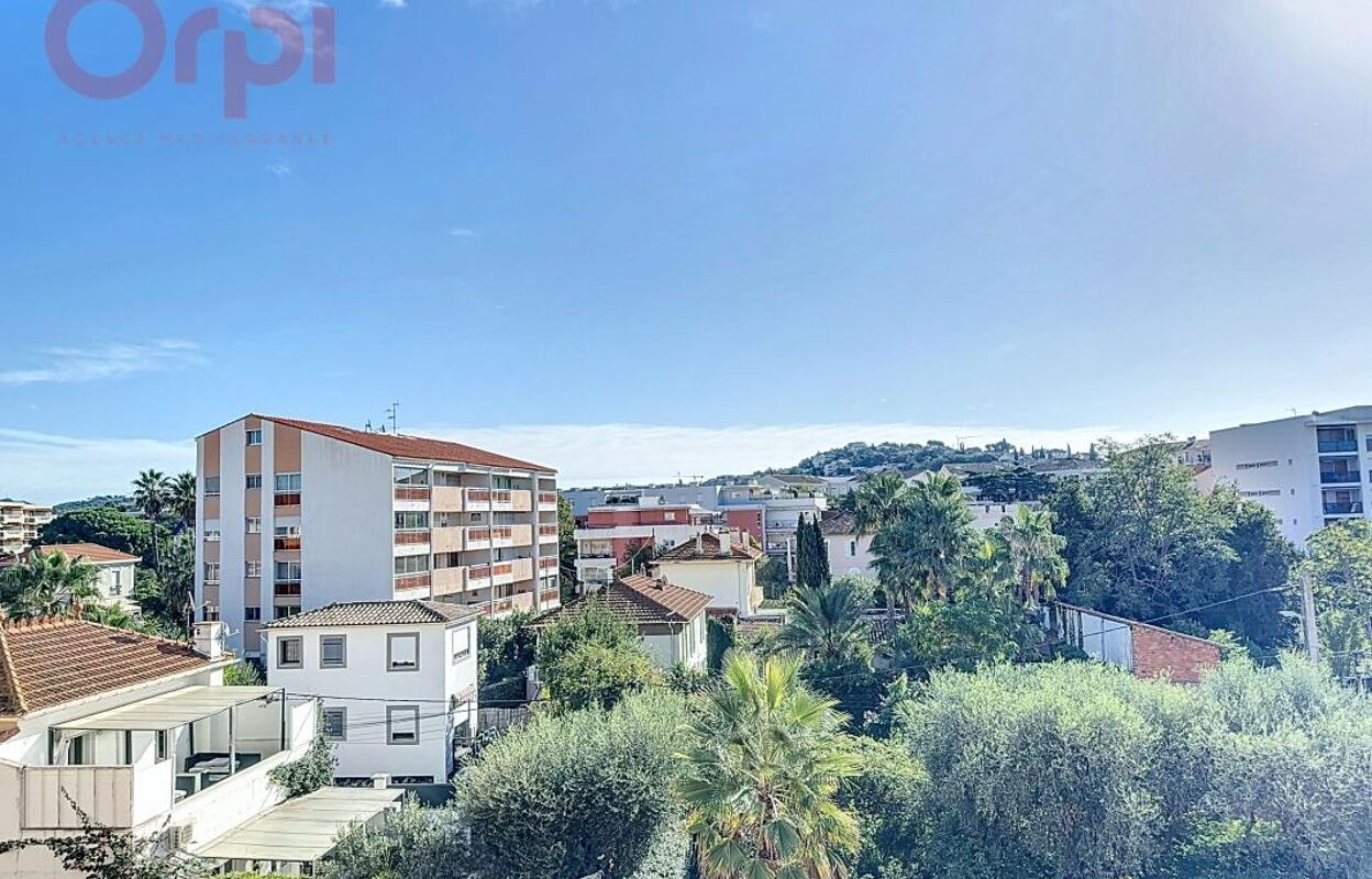 appartement 2 pièces 44 m2 à vendre à Saint-Raphaël (83530)