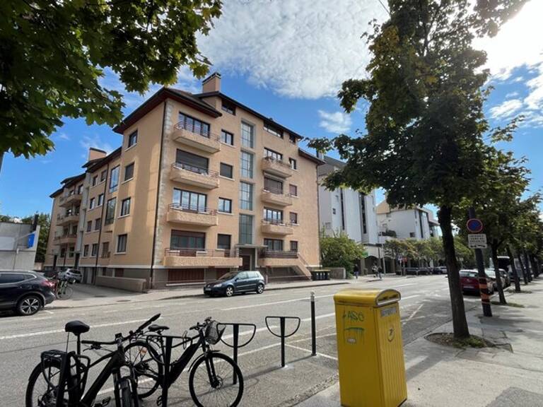 T1 — photo 1