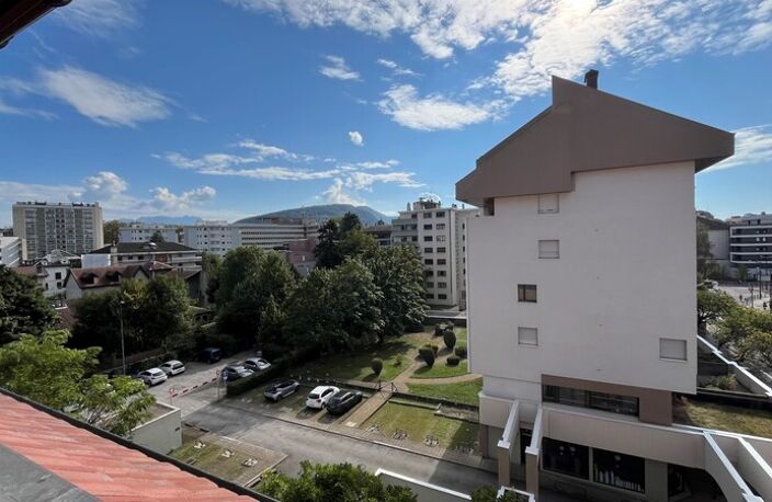 T1 — photo 2