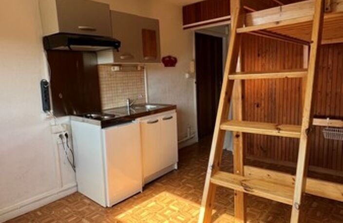 T1 — photo 4