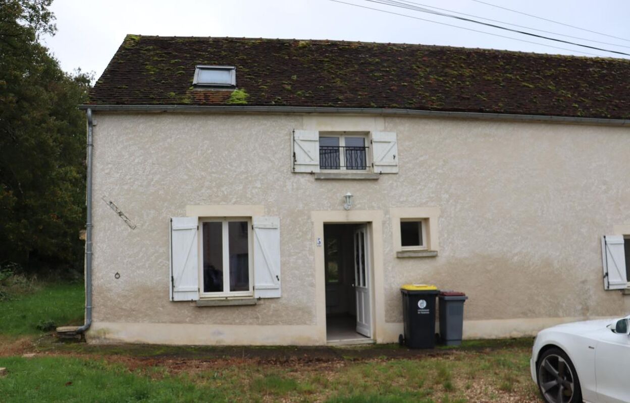 maison 16 pièces 450 m2 à vendre à Escamps (89240)