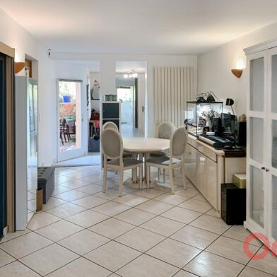 Appartement 3 pièces 249900 €