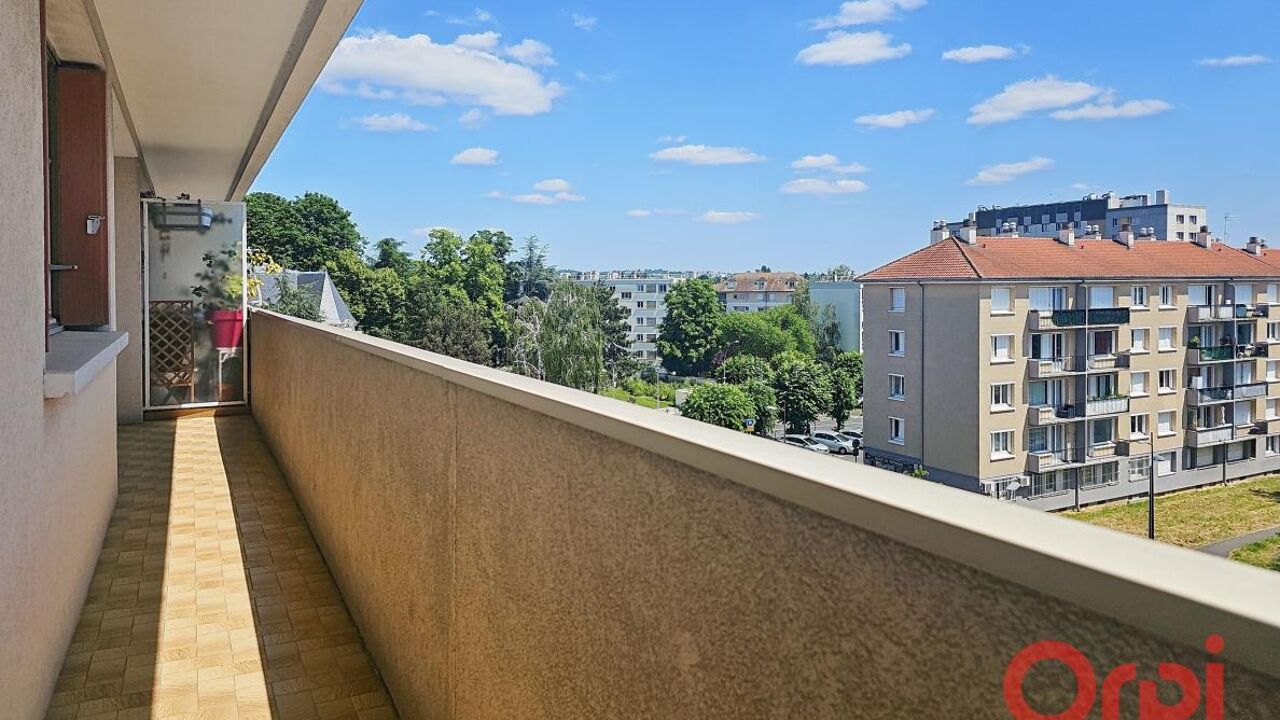 appartement 4 pièces 79 m2 à vendre à Ermont (95120)