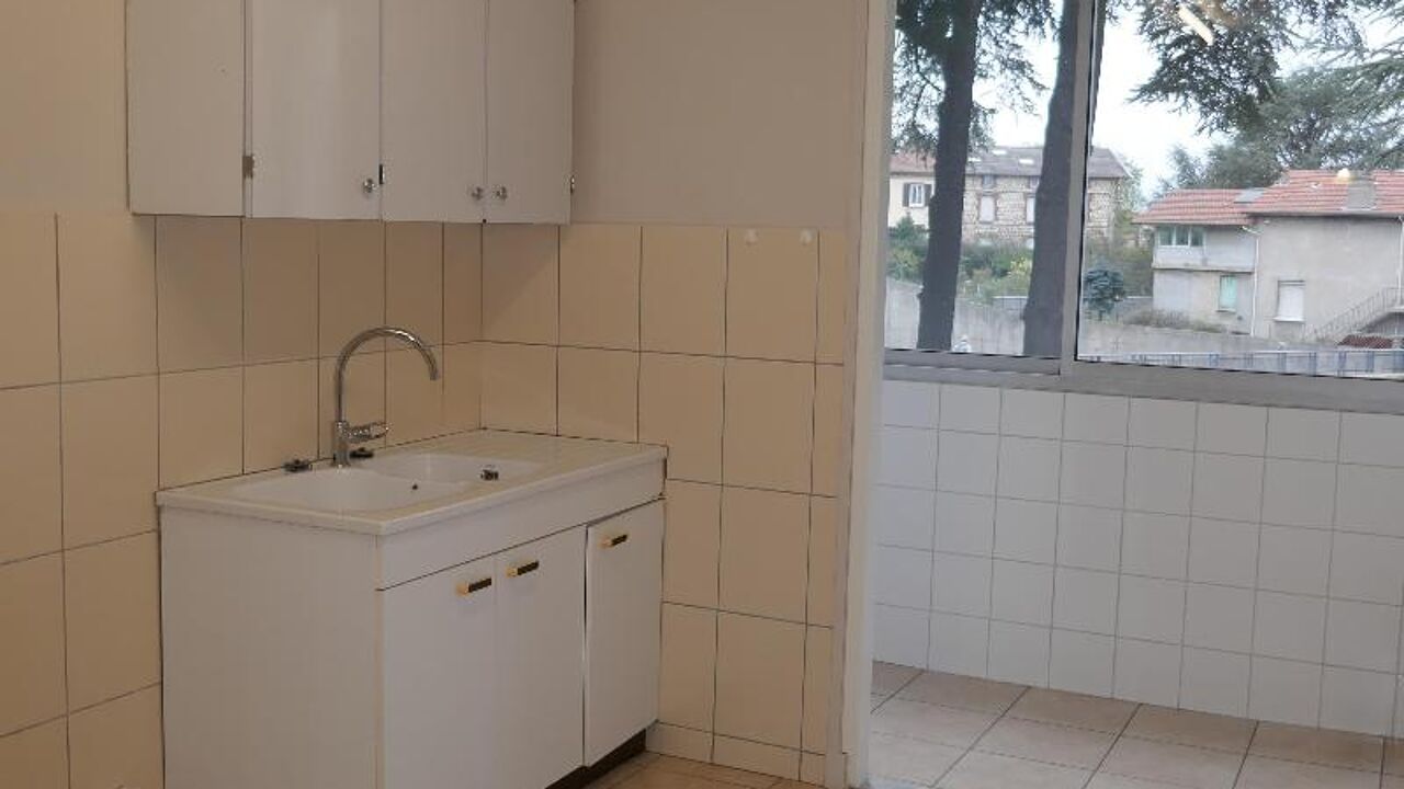 appartement 4 pièces 71 m2 à louer à Saint-Étienne (42000)