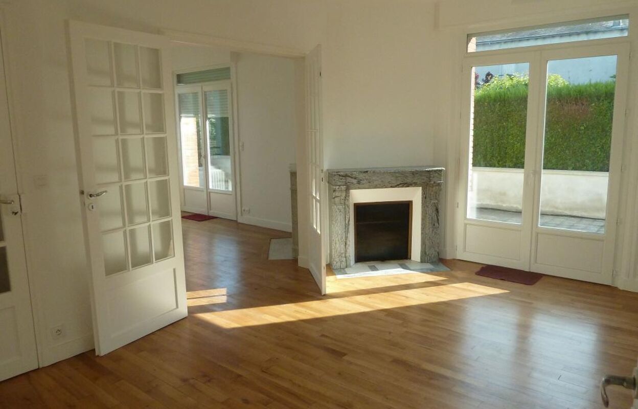 appartement 3 pièces 84 m2 à louer à Beaugency (45190)