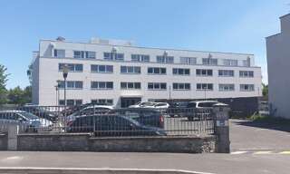 Bureau  291 m² à louer à Tours (37100)