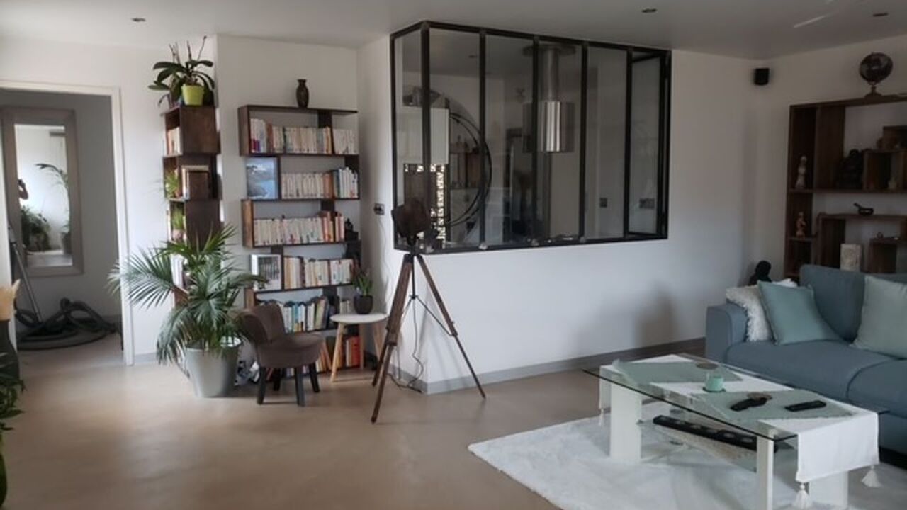 immeuble  pièces 330 m2 à vendre à La Ciotat (13600)