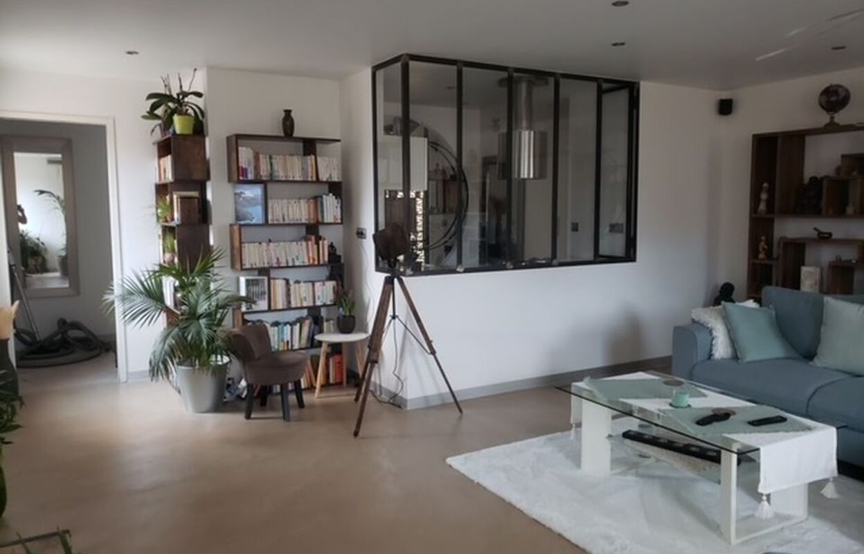 immeuble  pièces 330 m2 à vendre à La Ciotat (13600)