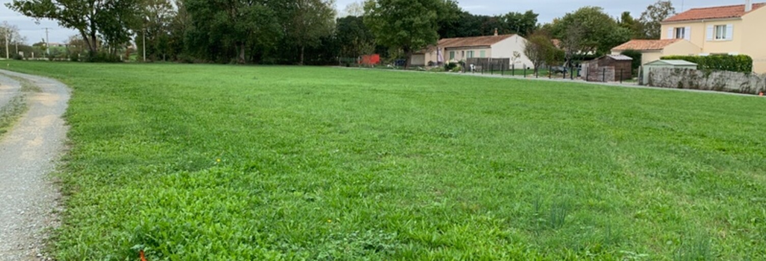 Terrain  750 m² à vendre à Loulay (17330)