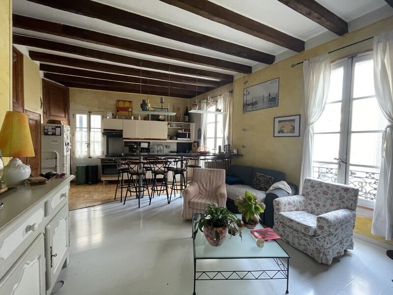 Villa / Maison 8 pièces  à vendre Arles 13200