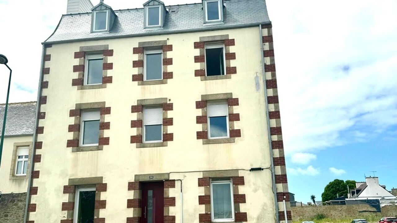 immeuble  pièces 220 m2 à vendre à Saint-Pol-de-Léon (29250)