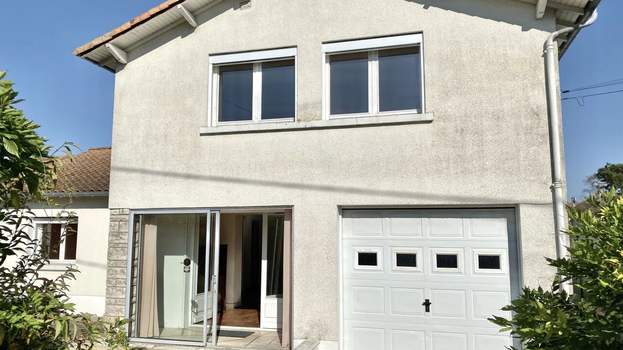 maison 5 pièces 105 m2 à vendre à Poitiers (86000)