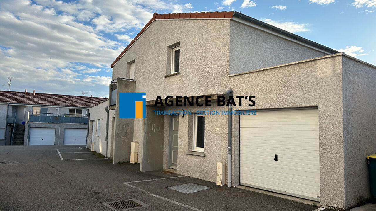 maison 3 pièces 66 m2 à vendre à Saint-Genest-Lerpt (42530)