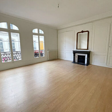 Appartement 4 pièces 107 m²