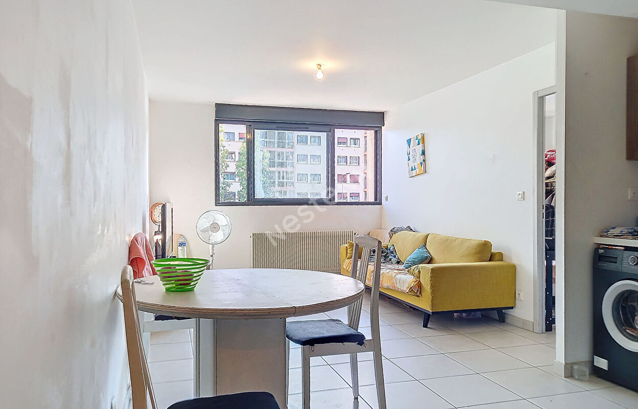 appartement 2 pièces 43 m2 à vendre à Toulon (83100)