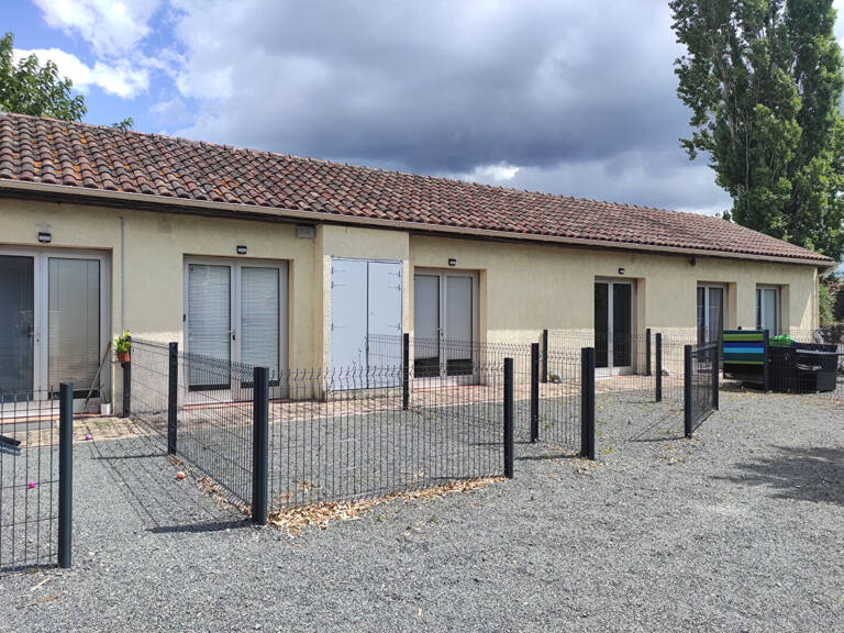 A vendre studio (N°10) 17 m2 loué avec jardinet à Bordeaux — photo 1