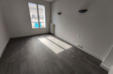 location appartement 481 € CC /mois à proximité de Le Houlme (76770)