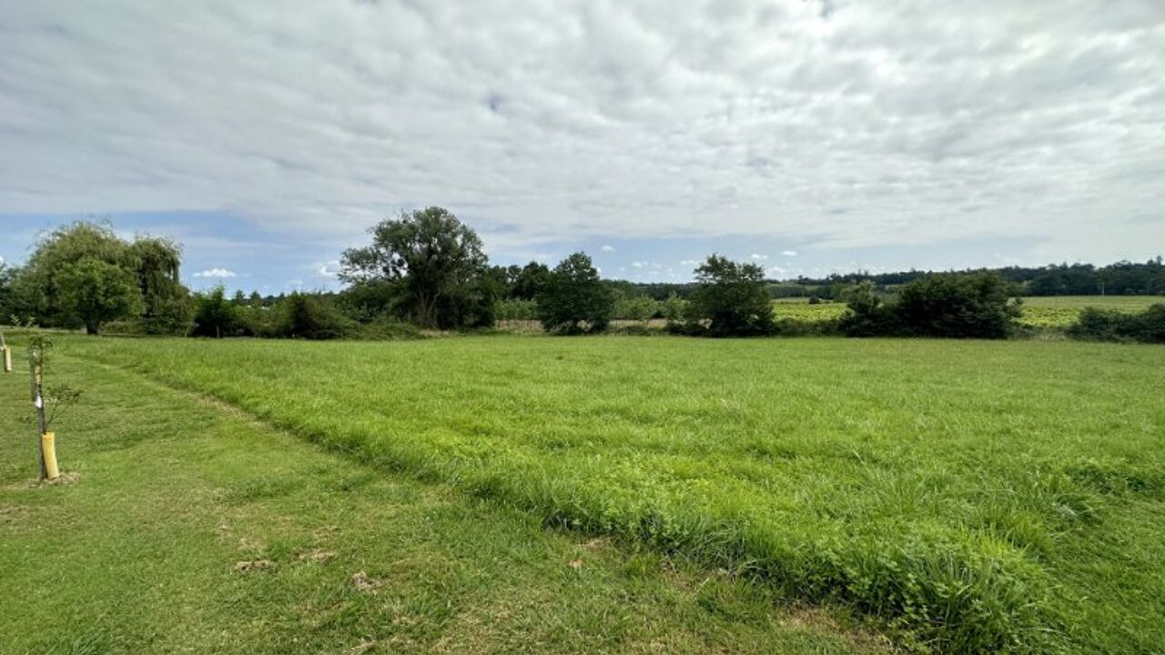 terrain  pièces 5380 m2 à vendre à Bretagne-d'Armagnac (32800)