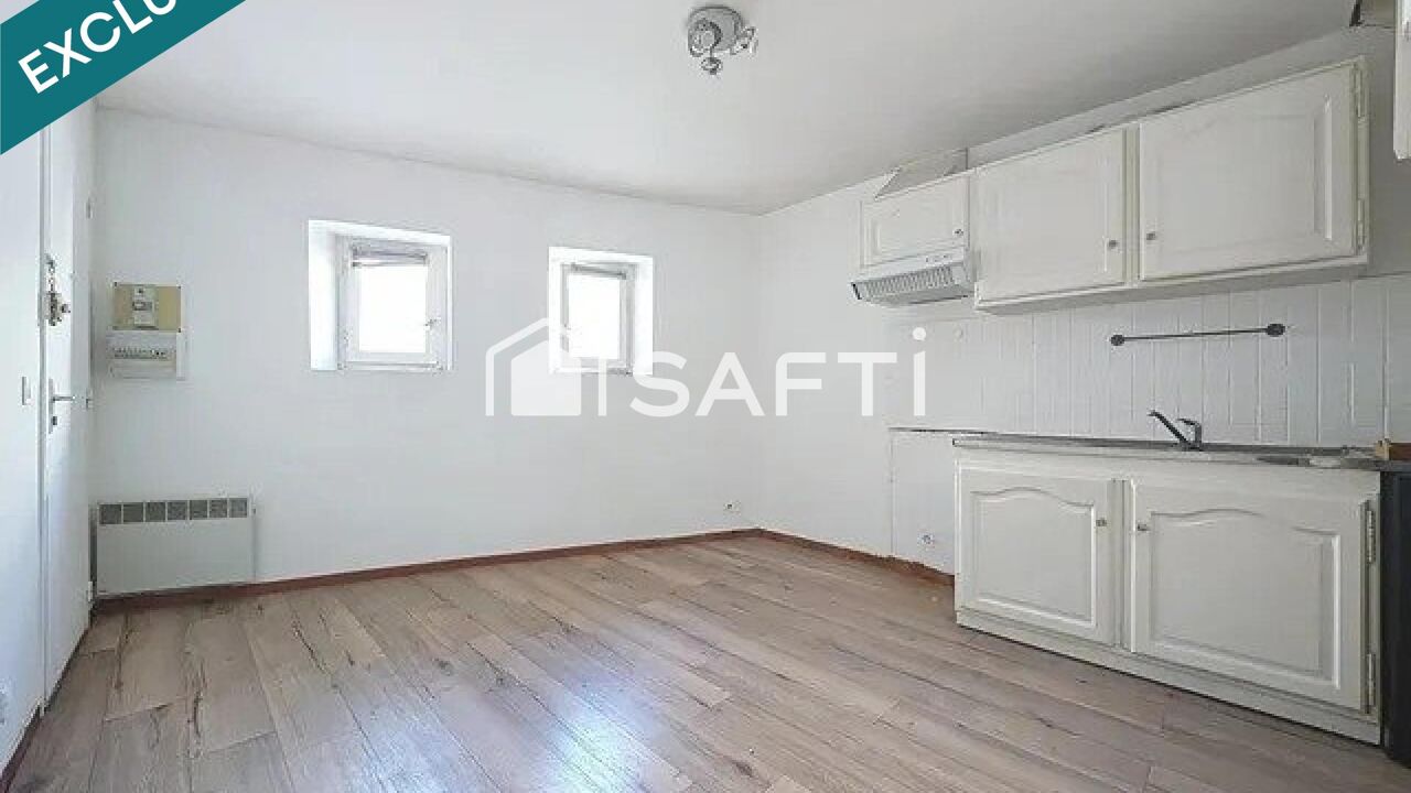 appartement 2 pièces 28 m2 à vendre à Saint-Mitre-les-Remparts (13920)