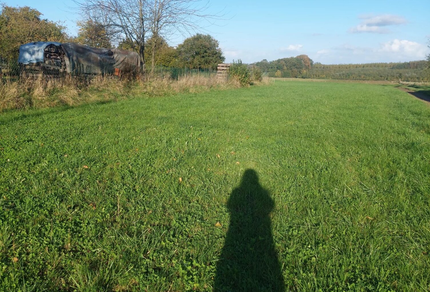 terrain constructible 1594 m² — photo 1