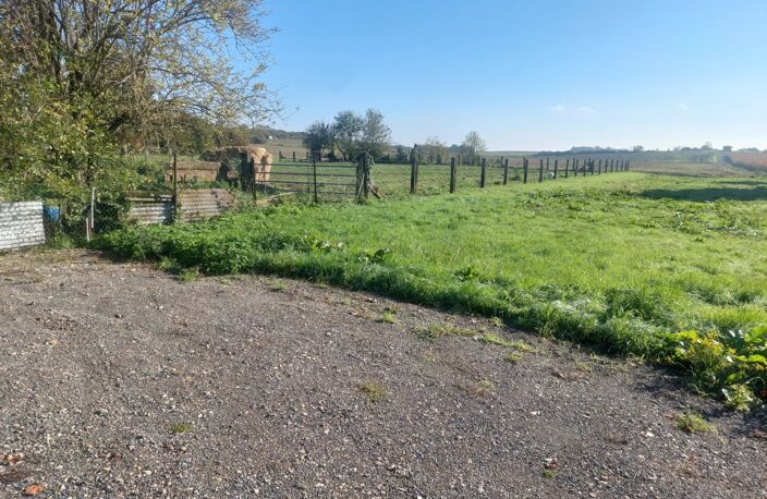 terrain a vendre constructible environ 870m² — photo 2