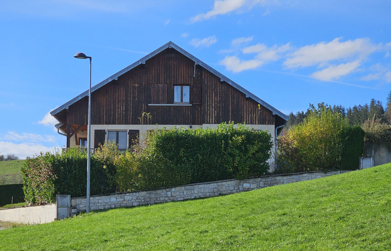 maison 6 pièces 117 m2 à vendre à Orchamps-Vennes (25390)