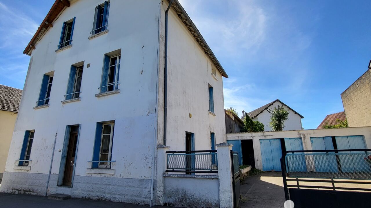 maison 11 pièces 170 m2 à vendre à Giat (63620)