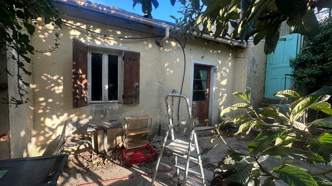 maison 4 pièces 65 m2 à vendre à Nîmes (30000)