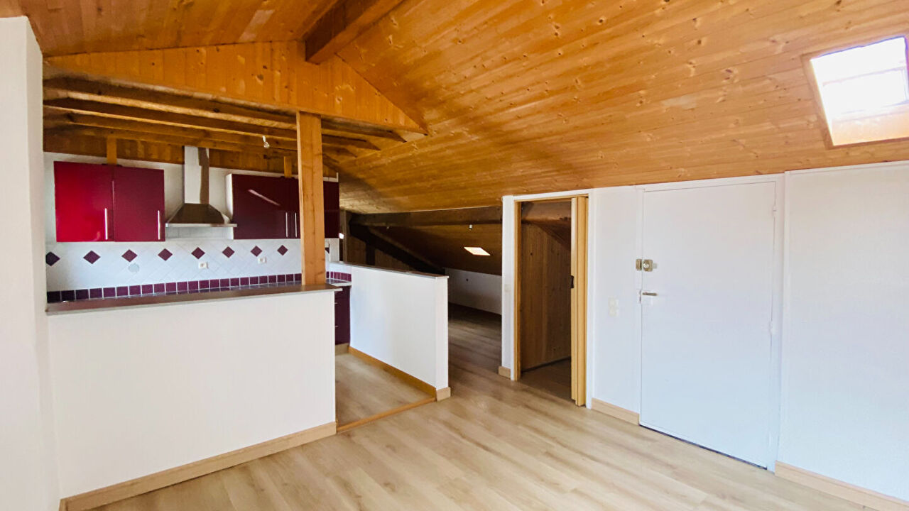 appartement 2 pièces 40 m2 à vendre à Lannemezan (65300)