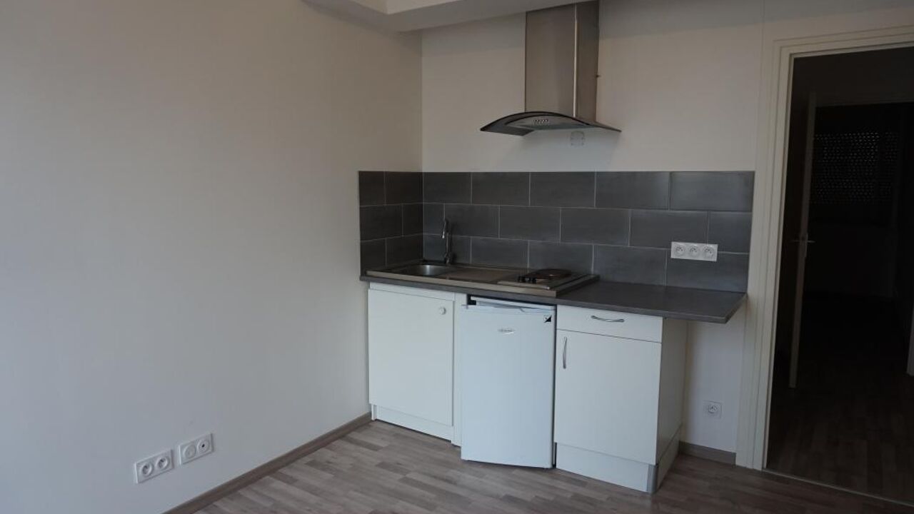 appartement 2 pièces 28 m2 à louer à Sens (89100)