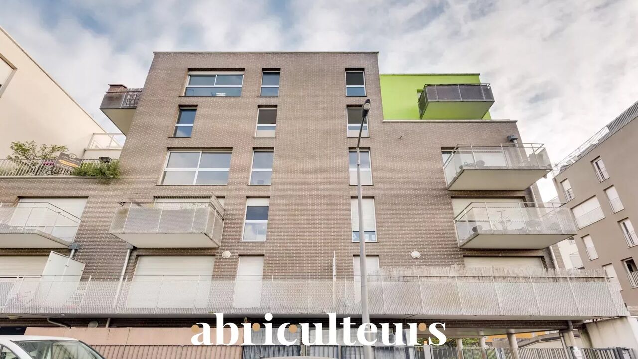 appartement 4 pièces 83 m2 à vendre à Bobigny (93000)