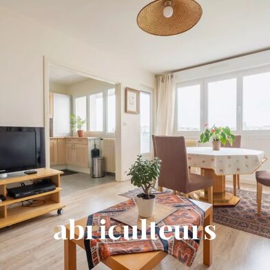 Appartement 4 pièces 77 m²