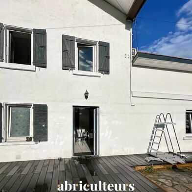 Maison 4 pièces 90 m²