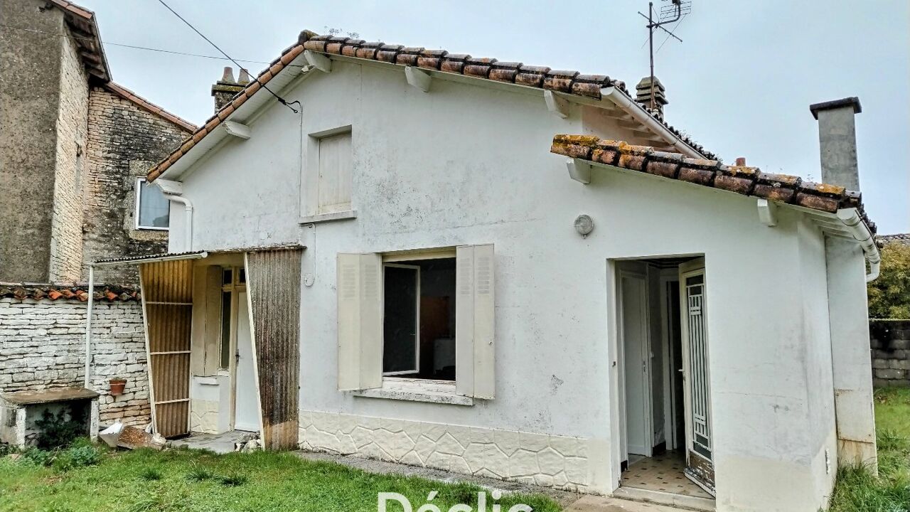 maison 3 pièces 70 m2 à vendre à Brux (86510)